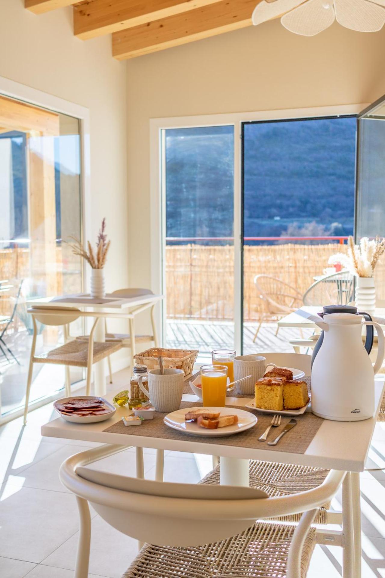 Hostal Lobrega Torrecilla en Cameros 외부 사진